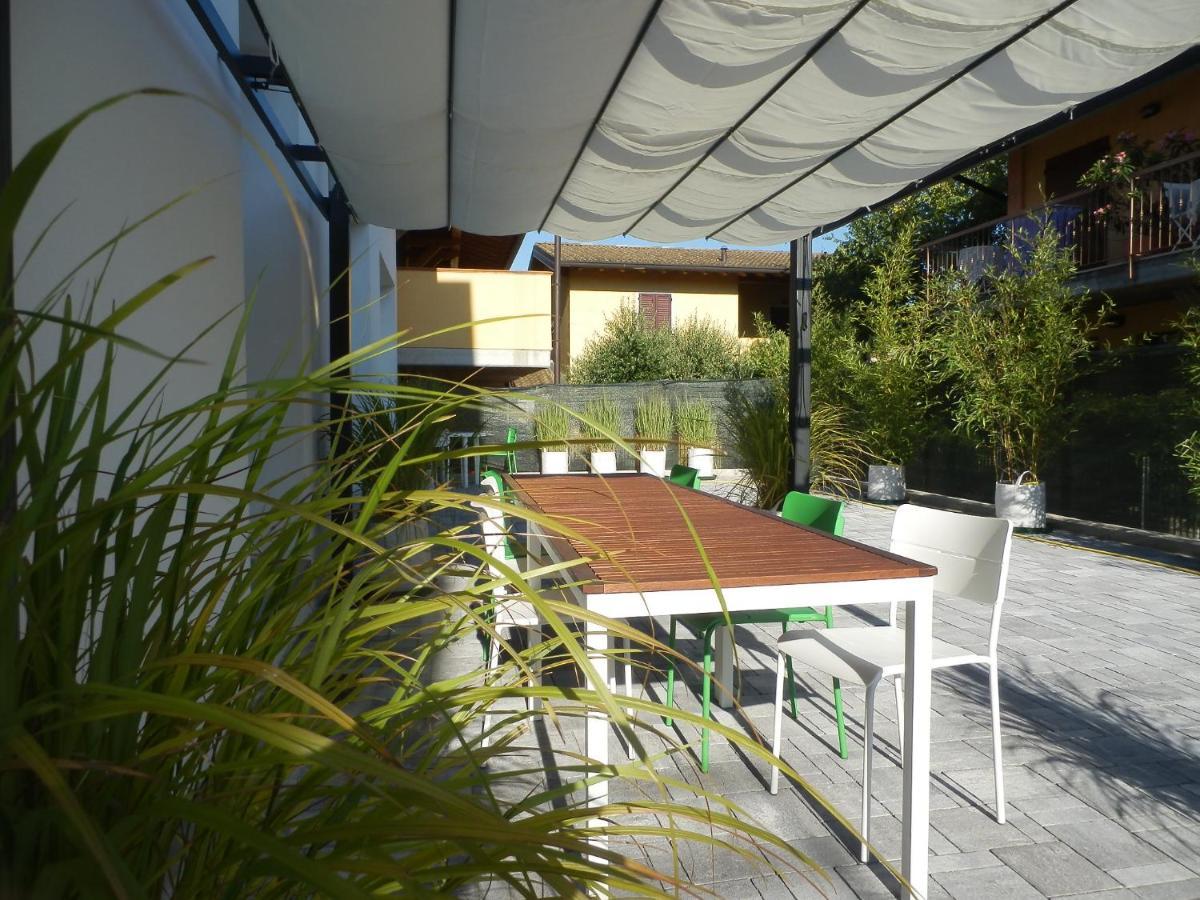 Bb Sharingloft Sirmione Bed and Breakfast Εξωτερικό φωτογραφία